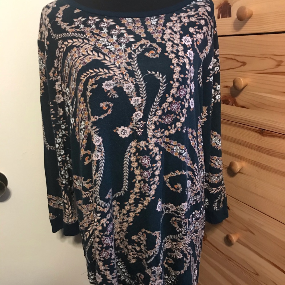 MAURICE’S paisley blouse - Picture 1 of 4